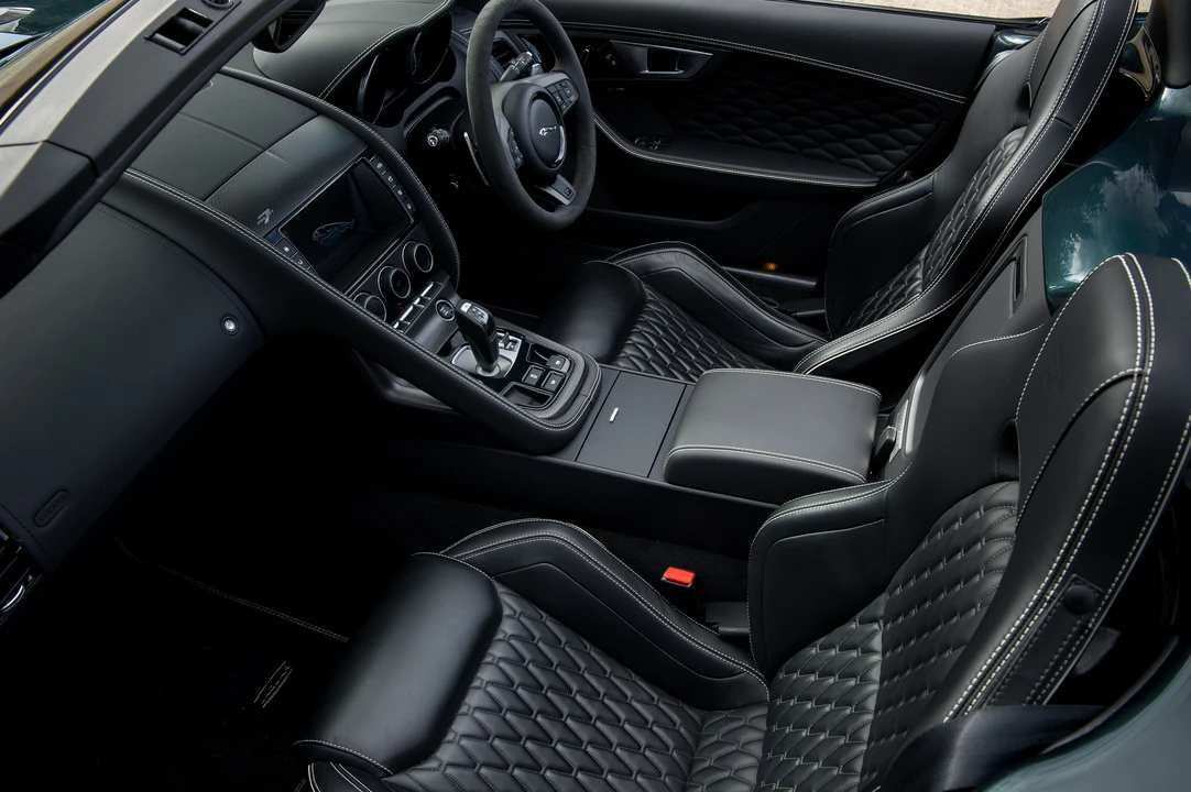 2016 Jaguar F-Type R 1st Gen - Image 9 of 22