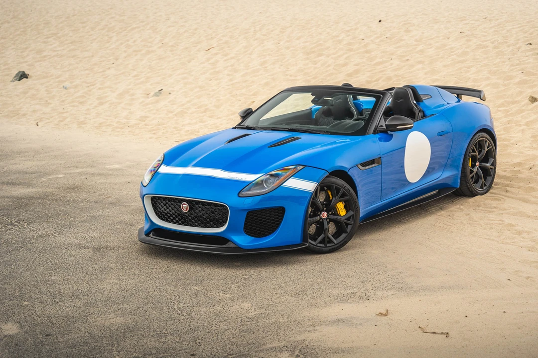 2016 Jaguar F-Type R 1st Gen - Image 9 of 31