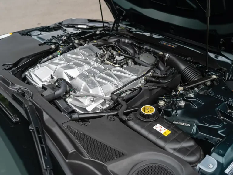 2016 Jaguar F-Type R 1st Gen - Image 4 of 29