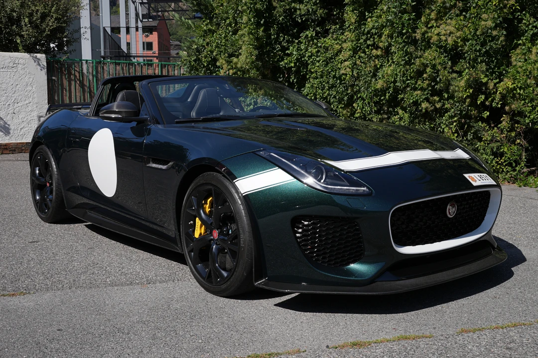 2016 Jaguar F-Type - Image 8 of 30