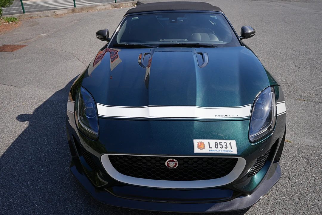 2016 Jaguar F-Type - Image 18 of 30