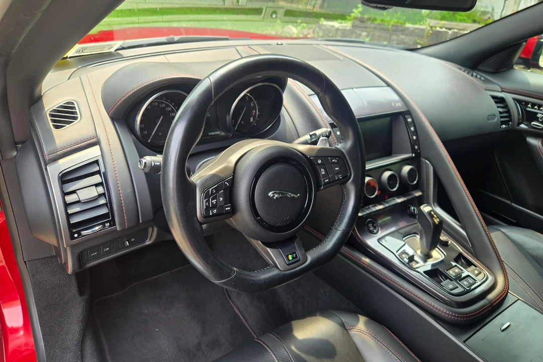2016 Jaguar F-Type R 1st Gen - Image 29 of 31