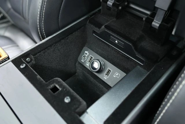 2016 Jaguar F-Type R 1st Gen - Image 20 of 31