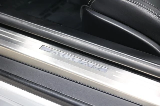 2016 Jaguar F-Type R 1st Gen - Image 14 of 31