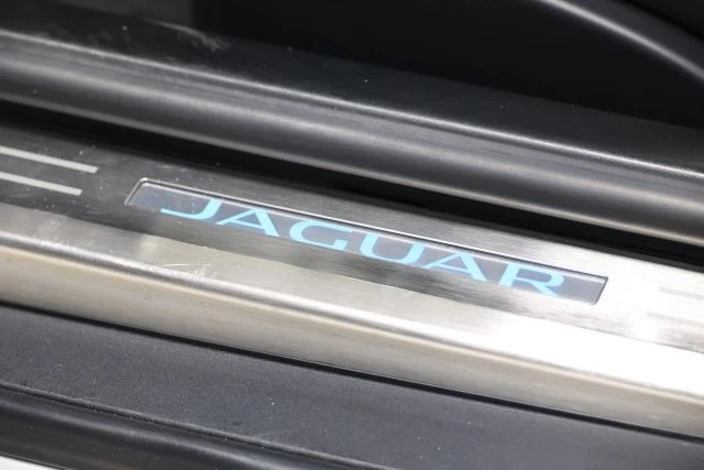 2016 Jaguar F-Type R 1st Gen - Image 14 of 31