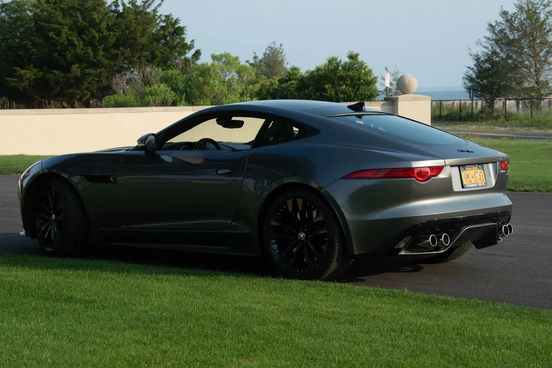 2016 Jaguar F-Type R 1st Gen - Image 12 of 31