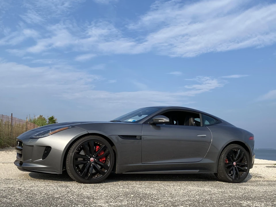 2016 Jaguar F-Type R 1st Gen - Image 7 of 31
