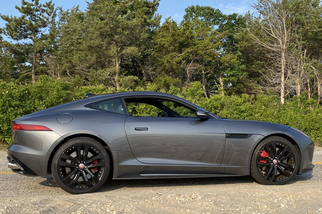 2016 Jaguar F-Type R 1st Gen - Image 3 of 31