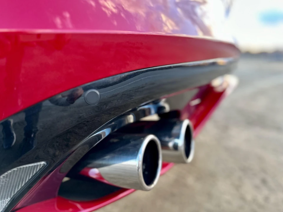 2016 Jaguar F-Type R 1st Gen - Image 27 of 31