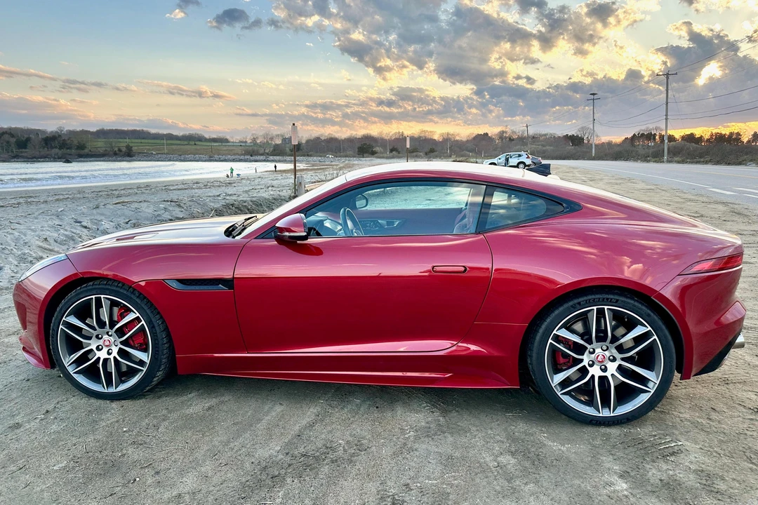2016 Jaguar F-Type R 1st Gen - Image 3 of 31