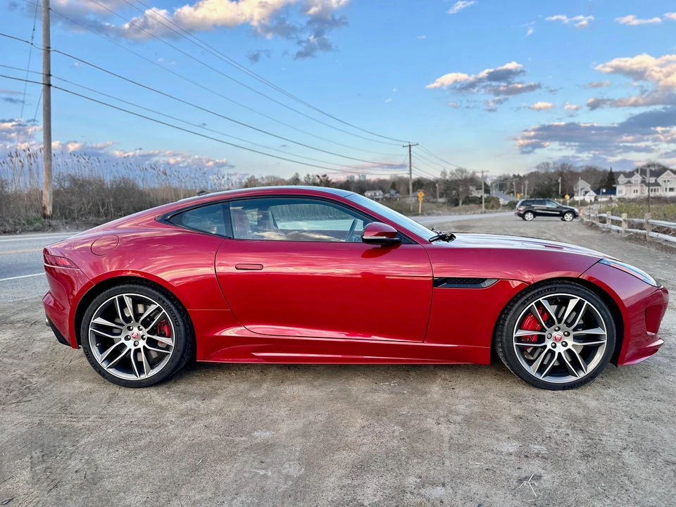 2016 Jaguar F-Type R 1st Gen - Image 17 of 31