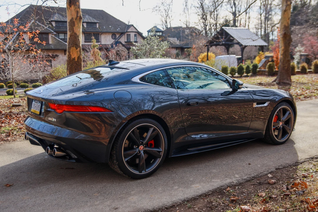 2016 Jaguar F-Type R 1st Gen - Image 18 of 31