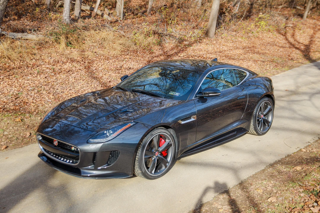 2016 Jaguar F-Type R 1st Gen - Image 9 of 31