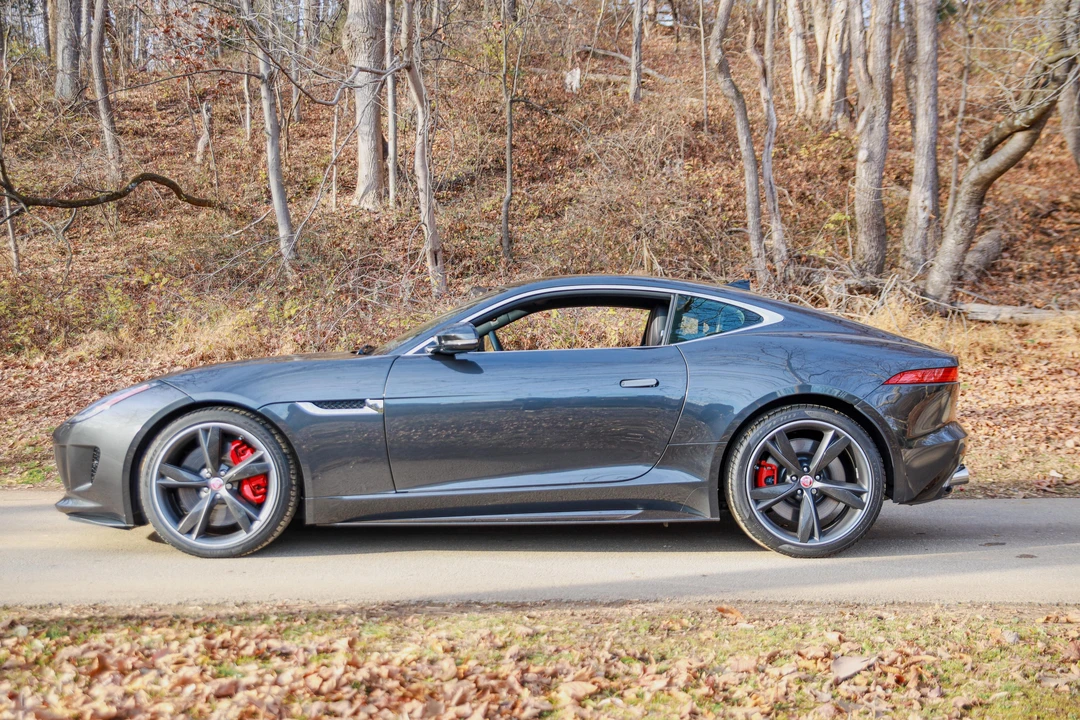 2016 Jaguar F-Type R 1st Gen - Image 10 of 31