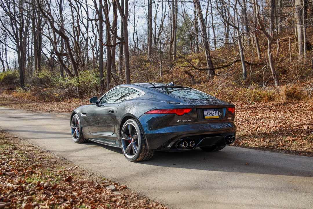 2016 Jaguar F-Type R 1st Gen - Image 12 of 31