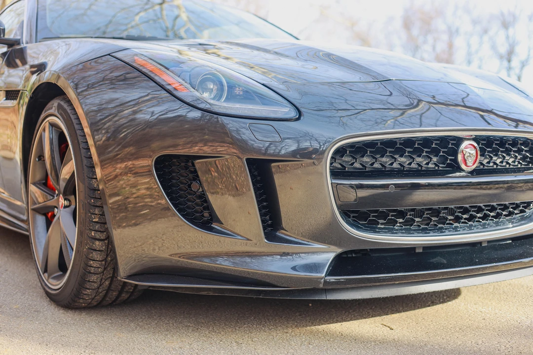 2016 Jaguar F-Type R 1st Gen - Image 28 of 31