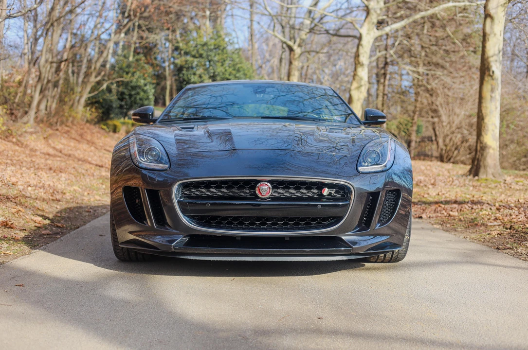 2016 Jaguar F-Type R 1st Gen - Image 6 of 31