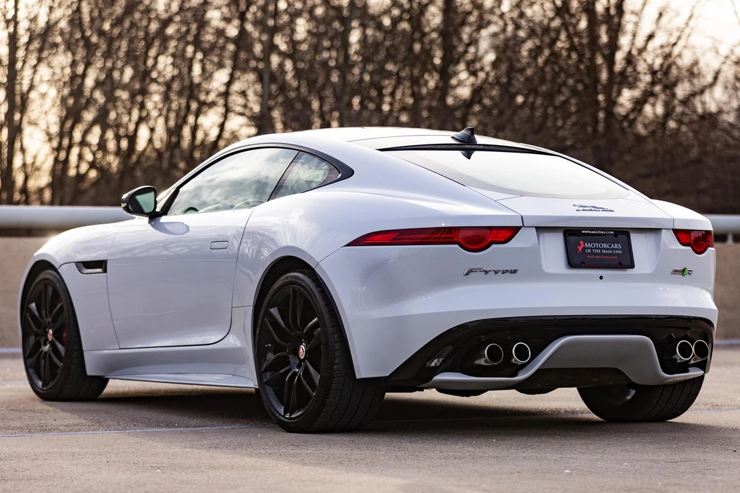 2016 Jaguar F-Type R 1st Gen - Image 9 of 31