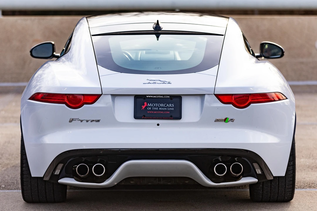 2016 Jaguar F-Type R 1st Gen - Image 10 of 31