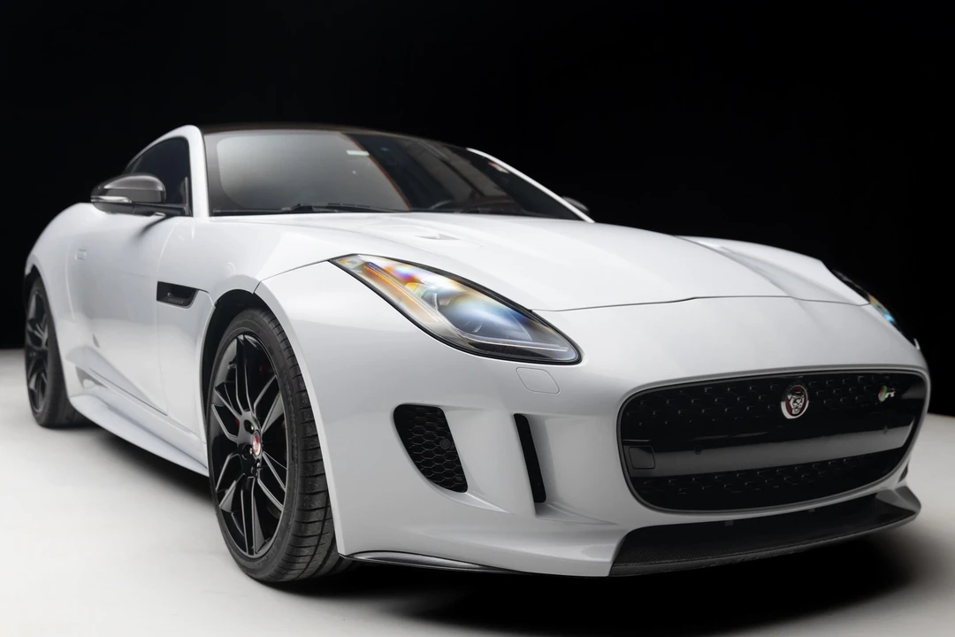 2016 Jaguar F-Type R 1st Gen - Image 28 of 31
