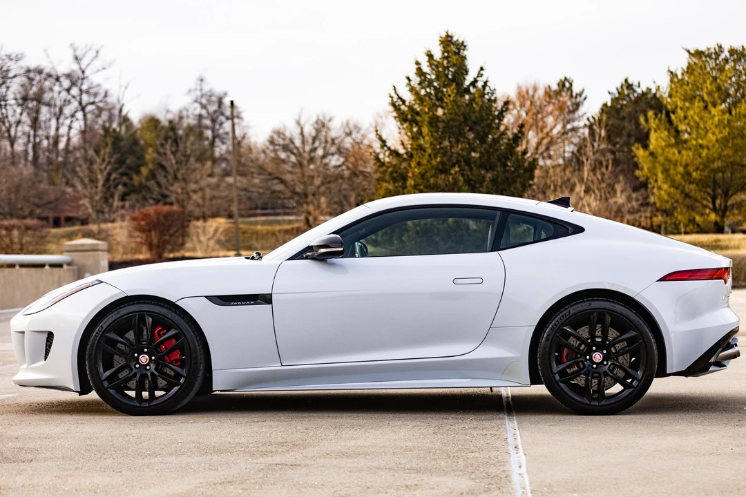 2016 Jaguar F-Type R 1st Gen - Image 8 of 31