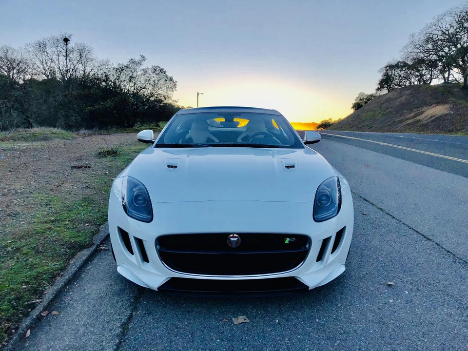 2016 Jaguar F-Type R 1st Gen - Image 6 of 31