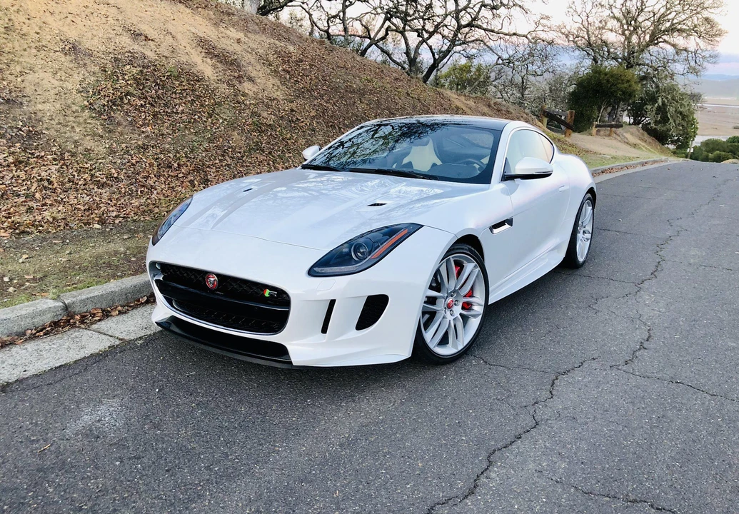 2016 Jaguar F-Type R 1st Gen - Image 19 of 31