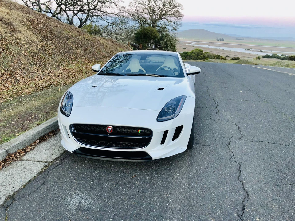 2016 Jaguar F-Type R 1st Gen - Image 12 of 31