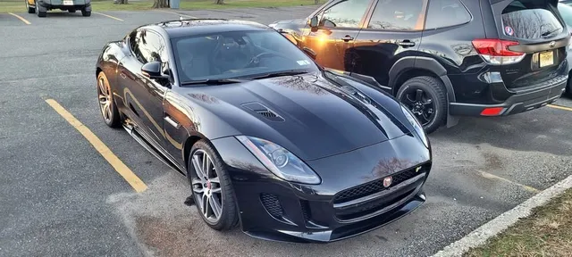 2016 Jaguar F Type R