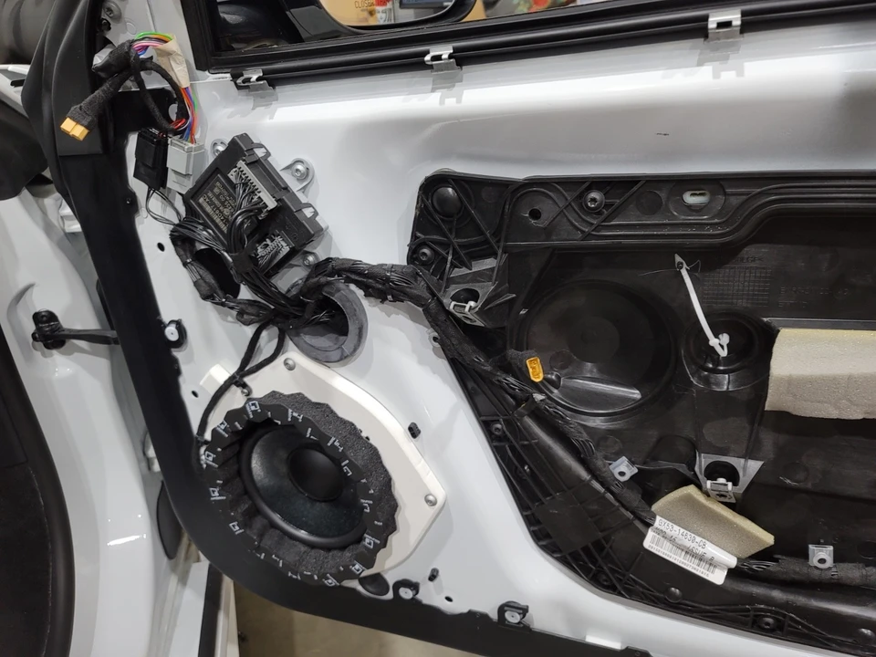 2016 Jaguar F-Type R 1st Gen - Image 21 of 21