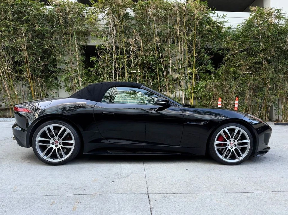 2016 Jaguar F-Type R 1st Gen - Image 17 of 21