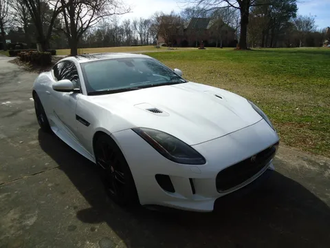 2016 Jaguar F-Type R Coupe