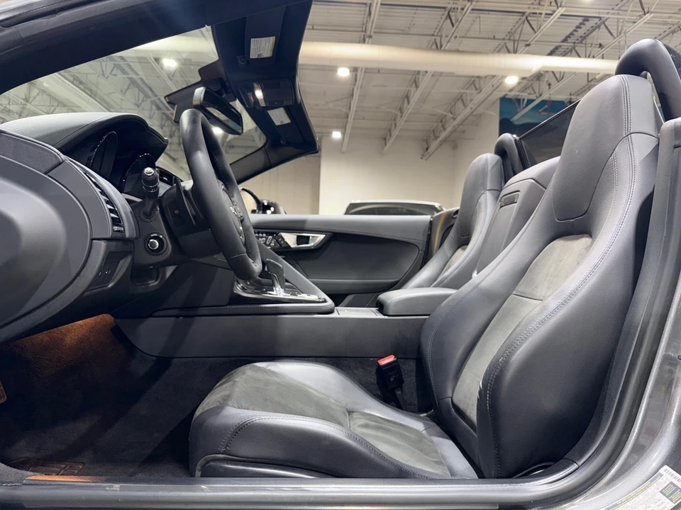 2016 Jaguar F-Type 1st Gen - Image 9 of 12