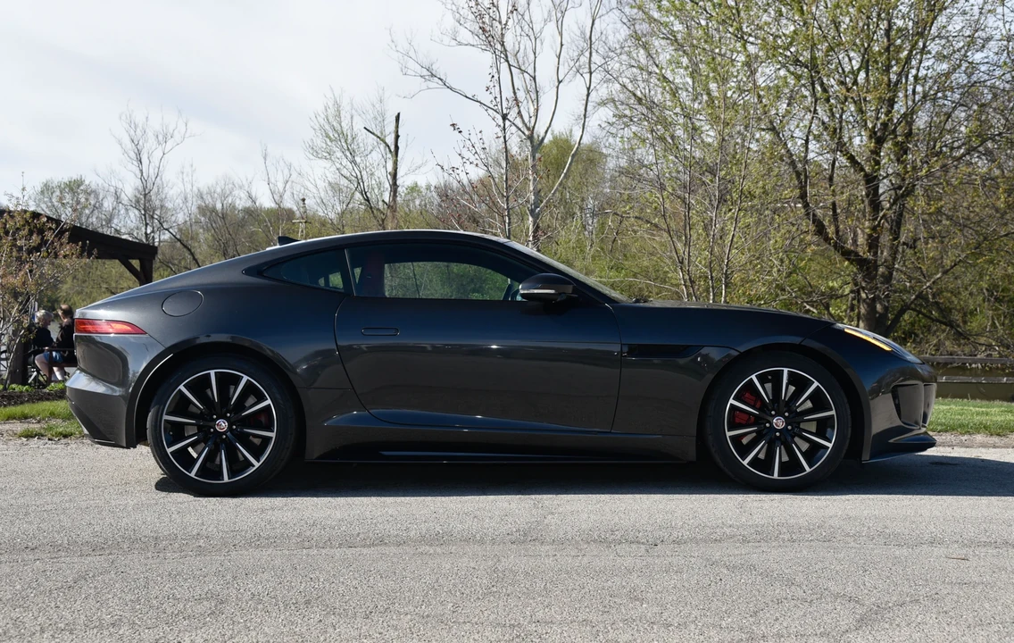 2016 Jaguar F-Type 1st Gen - Image 19 of 31