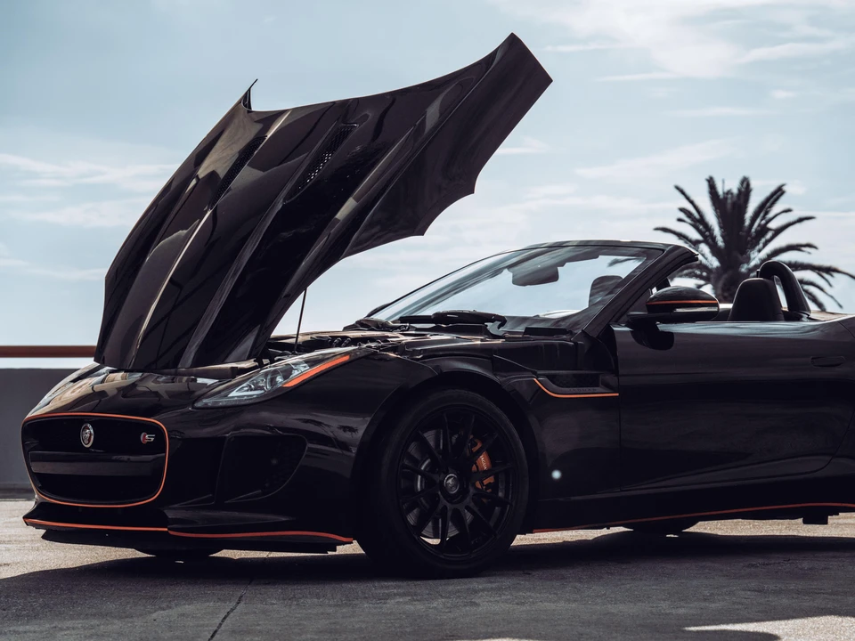 2016 Jaguar F-Type 1st Gen - Image 25 of 31