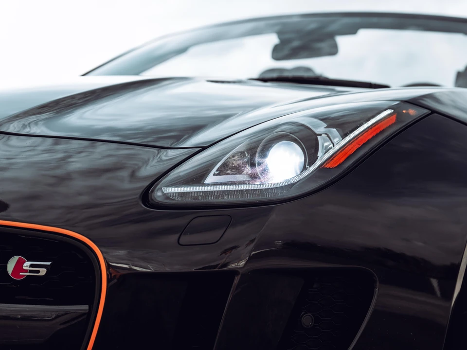 2016 Jaguar F-Type 1st Gen - Image 24 of 31