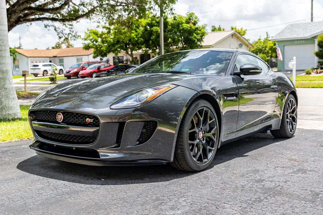2016 Jaguar F-Type - Image 8 of 31