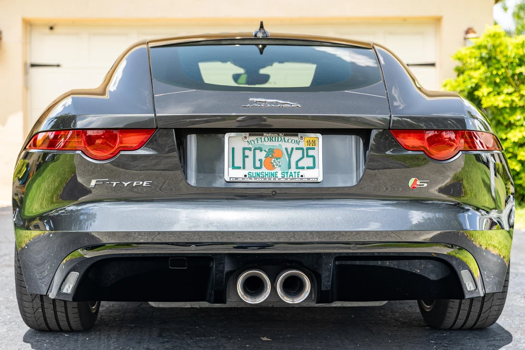 2016 Jaguar F-Type - Image 12 of 31