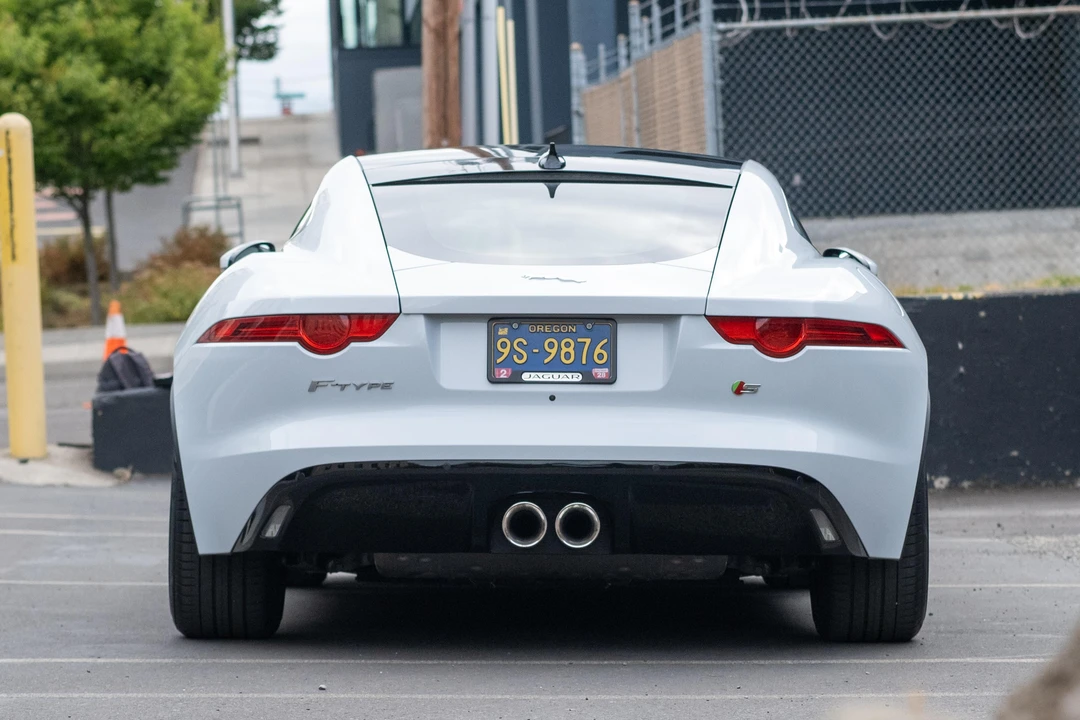 2016 Jaguar F-Type - Image 5 of 31