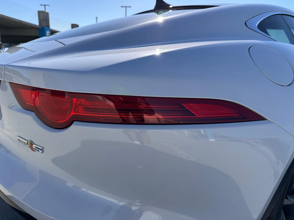 2016 Jaguar F-Type 1st Gen - Image 28 of 31
