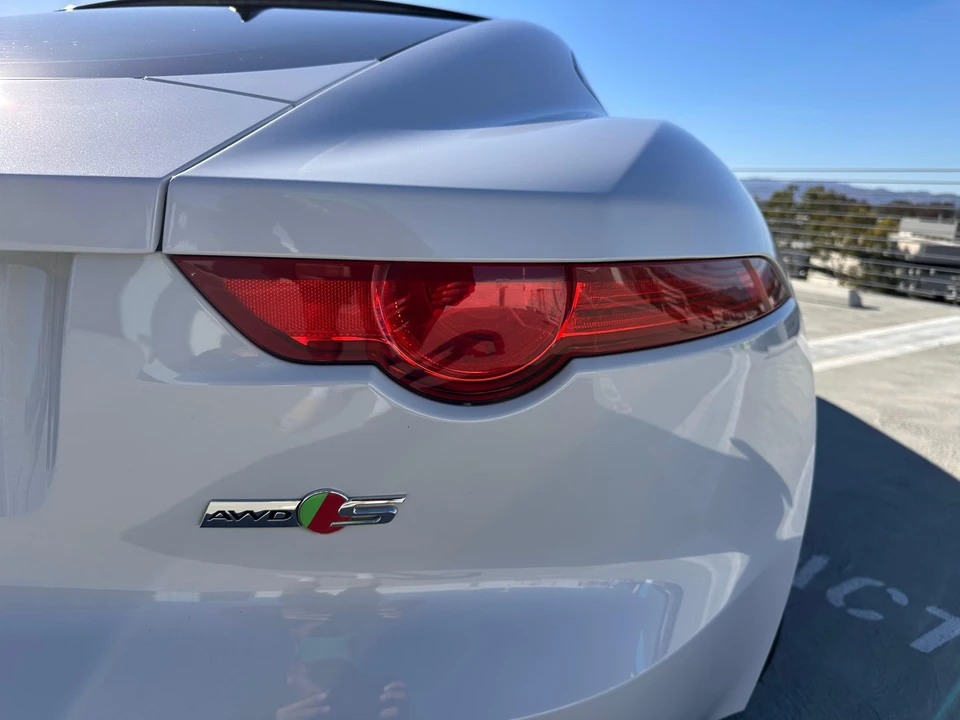 2016 Jaguar F-Type 1st Gen - Image 27 of 31