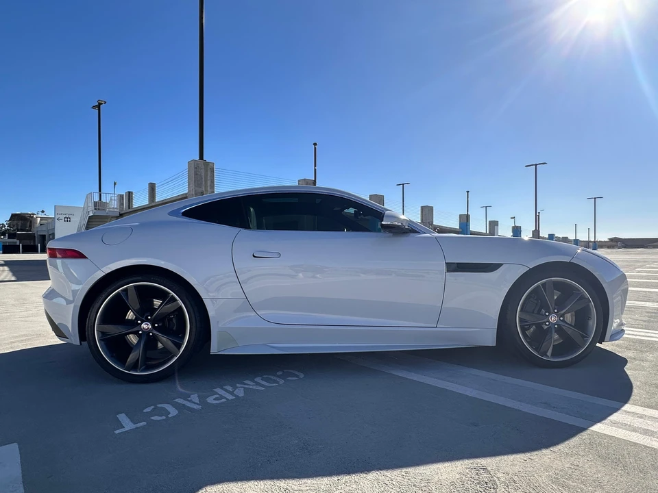 2016 Jaguar F-Type 1st Gen - Image 14 of 31
