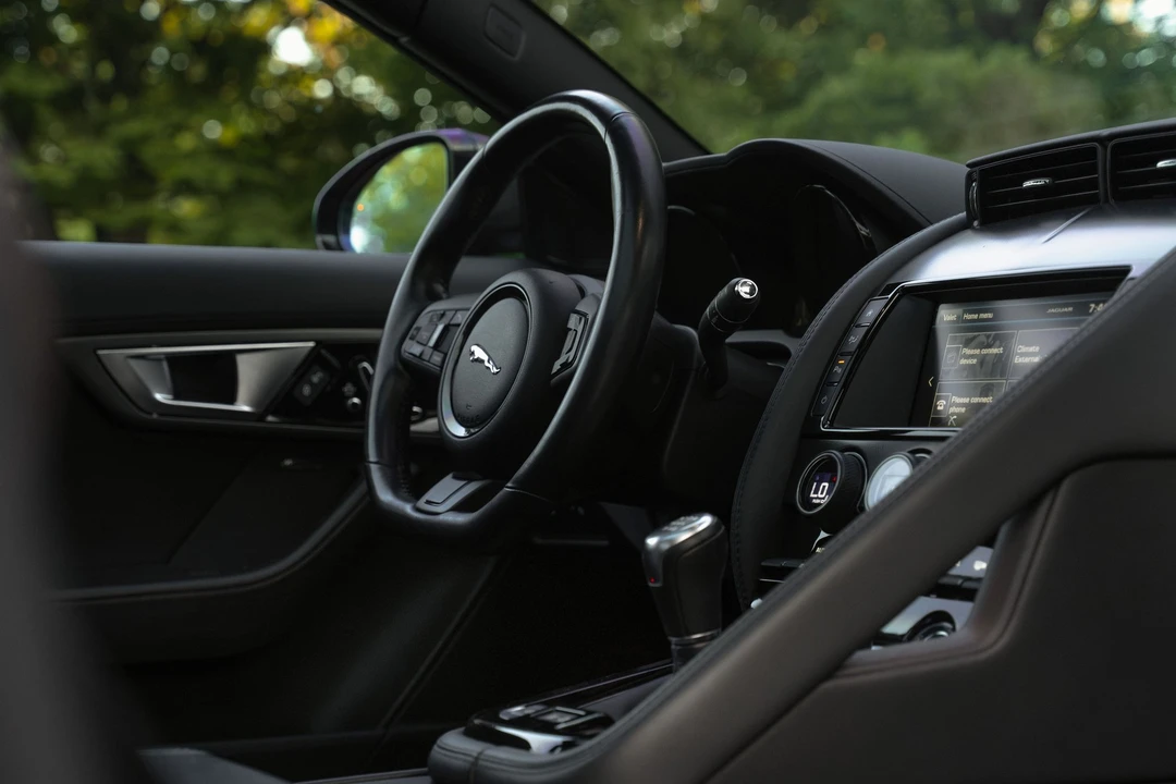 2016 Jaguar F-Type 1st Gen - Image 11 of 14