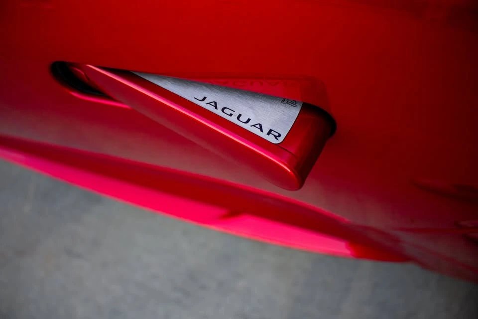 2016 Jaguar F-Type 1st Gen - Image 9 of 20
