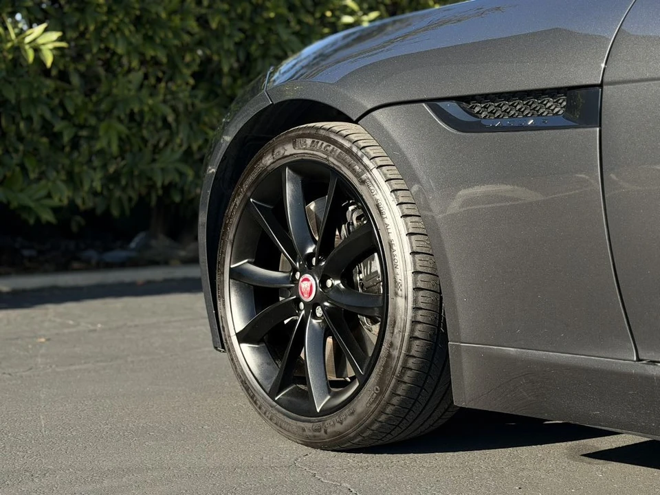 2016 Jaguar F-Type 1st Gen - Image 18 of 21