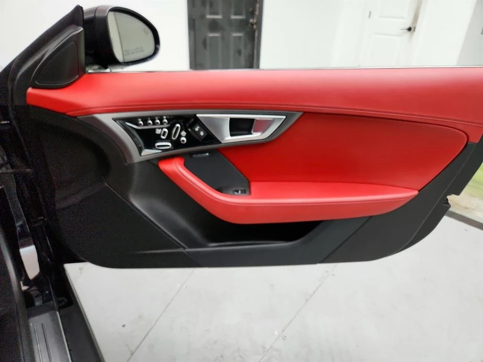 2016 Jaguar F-Type 1st Gen - Image 27 of 31