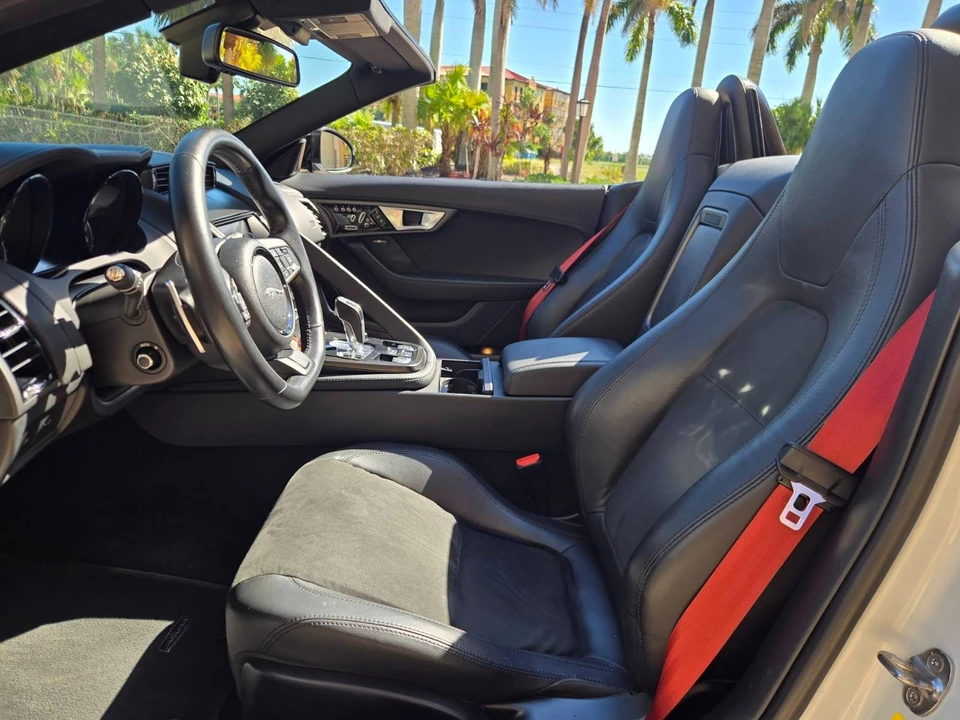 2016 Jaguar F-Type 1st Gen - Image 16 of 21