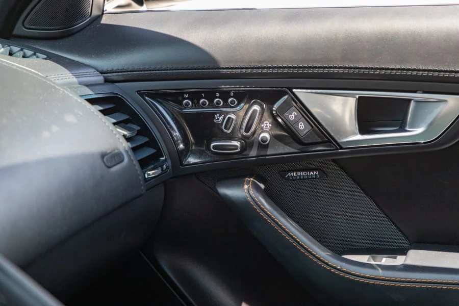 2016 Jaguar F-Type 1st Gen - Image 14 of 19