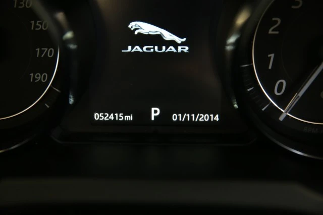 2016 Jaguar F-Type - Image 8 of 24