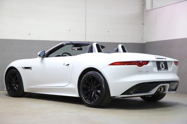 2016 Jaguar F-Type - Image 21 of 24